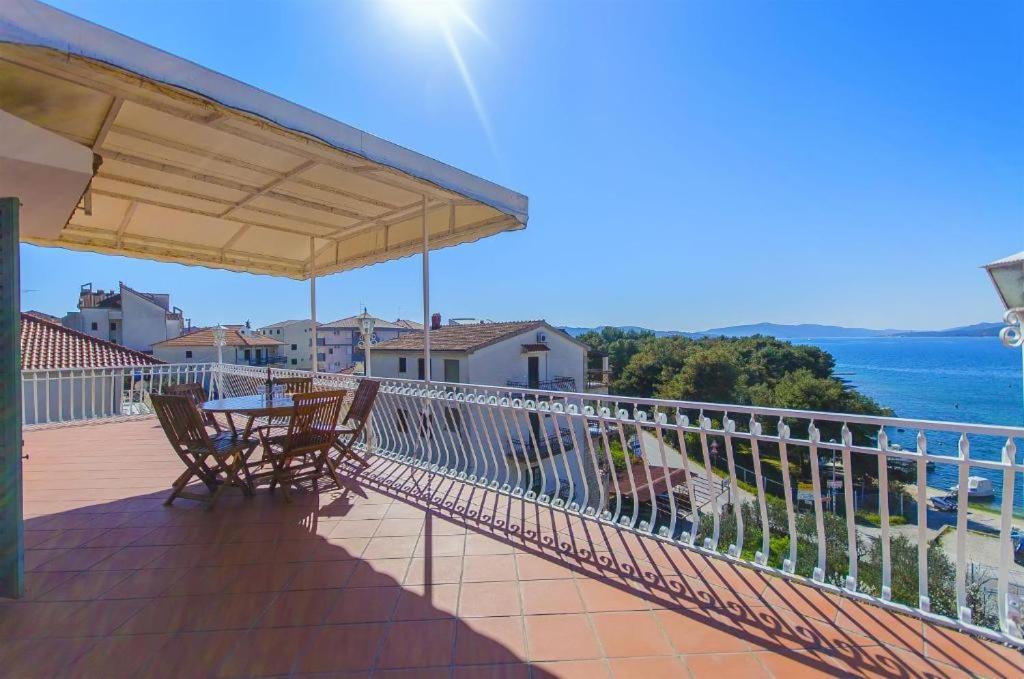 Three Bedroom Apartment With Amazing Sea View Трогір Екстер'єр фото